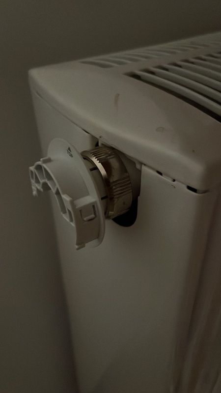 Afbeeldingslocatie: https://tweakers.net/i/-rf_Q_gJiK3dCx4vE2qpQYg6DYo=/x800/filters:strip_icc():strip_exif()/f/image/9IRhNAWwR18oP7dp6kyjt5pt.jpg?f=fotoalbum_large