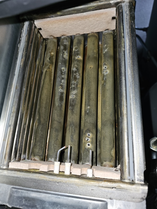 Afbeeldingslocatie: https://tweakers.net/i/-yXuZuB6elIw9V19OJRw1DLEvwQ=/x800/filters:strip_icc():strip_exif()/f/image/8oKrnTBncqB5lqxOc5yxZ5wm.jpg?f=fotoalbum_large