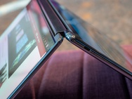 Lenovo Yoga Book 9i