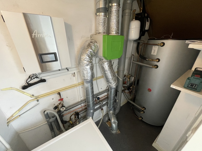 Afbeeldingslocatie: https://tweakers.net/i/-zquBfS7_-o3jS8uTPpE1A_CxU0=/800x/filters:strip_icc():strip_exif()/f/image/jmuHIPsiwbPccl5net951xEb.jpg?f=fotoalbum_large