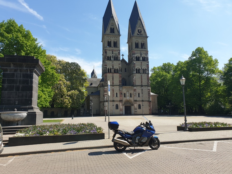 Afbeeldingslocatie: https://tweakers.net/i/02Y3s9yuVZqowPYvPcYHro0FQXo=/800x/filters:strip_icc():strip_exif()/f/image/tolruHRoGP6b1L1WNSqsw30V.jpg?f=fotoalbum_large