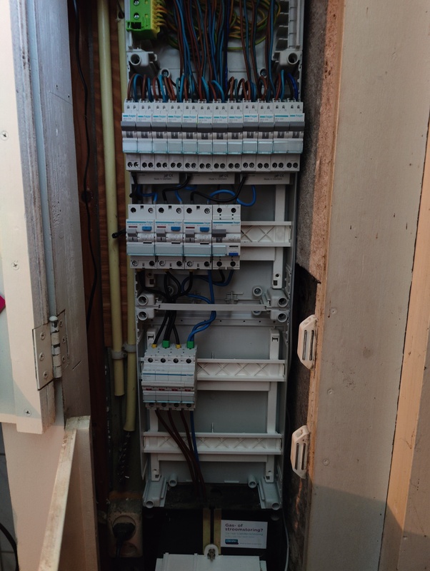 Afbeeldingslocatie: https://tweakers.net/i/0351NAZEul2XzxZhzaGCN_cKAHw=/x800/filters:strip_icc():strip_exif()/f/image/uibBw2EBi14gQrf4MTUhASKm.jpg?f=fotoalbum_large