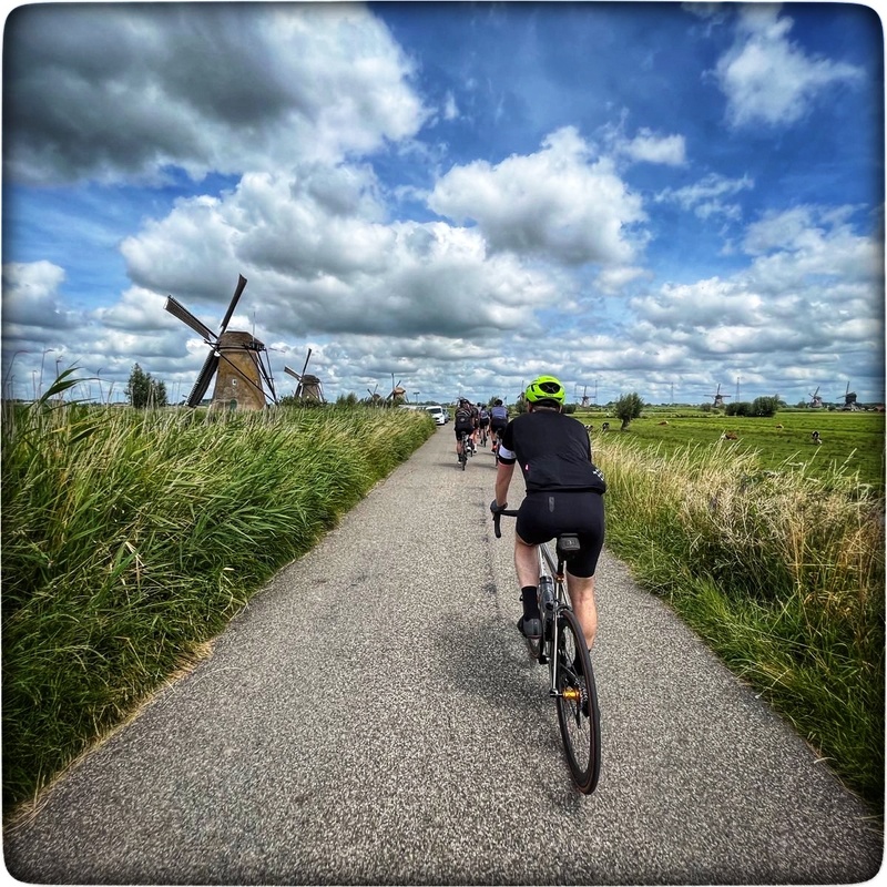 Afbeeldingslocatie: https://tweakers.net/i/04v99p8etlEJrwpNdoyTpOmMP4M=/800x/filters:strip_icc():strip_exif()/f/image/TFkwZ40KNSWgmWwwsDUdh4BP.jpg?f=fotoalbum_large