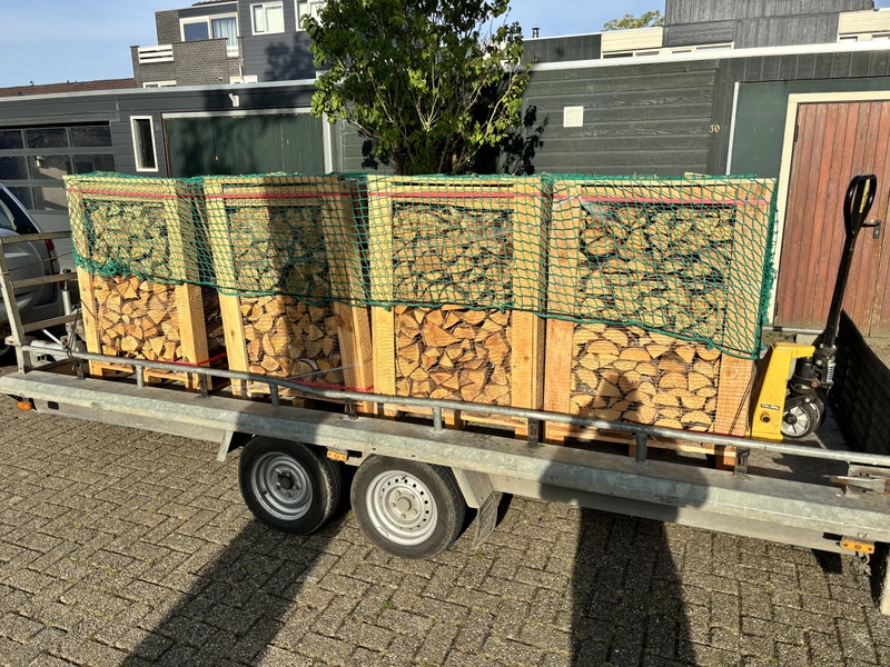 Afbeeldingslocatie: https://tweakers.net/i/0EoGMdEykiu6JsGq4XfxkB_CgFc=/800x/filters:strip_icc():strip_exif()/f/image/7QUv3YVCRO12w1ltmUEd4G3M.jpg?f=fotoalbum_large