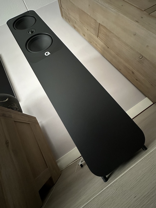 Afbeeldingslocatie: https://tweakers.net/i/0Ex5bM9f5N10CL1YwwlXK8uduVk=/x800/filters:strip_icc():strip_exif()/f/image/s18quszqrAcjJcfZizuznuOP.jpg?f=fotoalbum_large