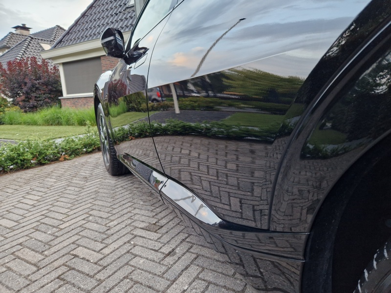 Afbeeldingslocatie: https://tweakers.net/i/0Hdh6n1lbi-P25LbAqZJpbvbVxs=/800x/filters:strip_icc():strip_exif()/f/image/kHhaihFRkK378YhiFfGi2gbJ.jpg?f=fotoalbum_large