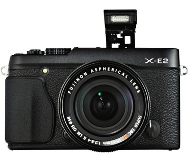 Fujifilm X-E2 + XF 18-55mm f/2.8-4 R LM OIS Zwart