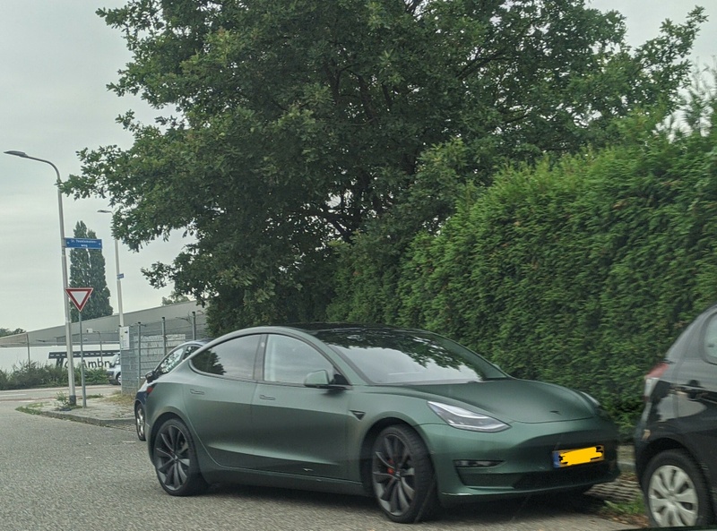 Afbeeldingslocatie: https://tweakers.net/i/0JRLx1JUHA6YucGC3rLBSO35zEw=/800x/filters:strip_icc():strip_exif()/f/image/sdn05UMkHVKvgId2B79Ha5B7.jpg?f=fotoalbum_large