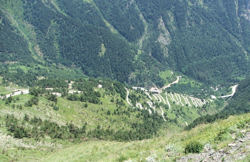 Afbeeldingslocatie: https://tweakers.net/i/0Lh33T5G6SJleKmsDeGlAef-mrc=/800x/filters:strip_icc():strip_exif()/f/image/mMcNoCMsUQzEF6nxe3KNuCz9.jpg?f=fotoalbum_large