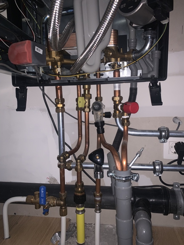 Afbeeldingslocatie: https://tweakers.net/i/0LxiO8uNnTpRy2fhlC9paZi0y7k=/x800/filters:strip_icc():strip_exif()/f/image/BrpW1cFyzWHcxbcEC0zyfFEH.jpg?f=fotoalbum_large