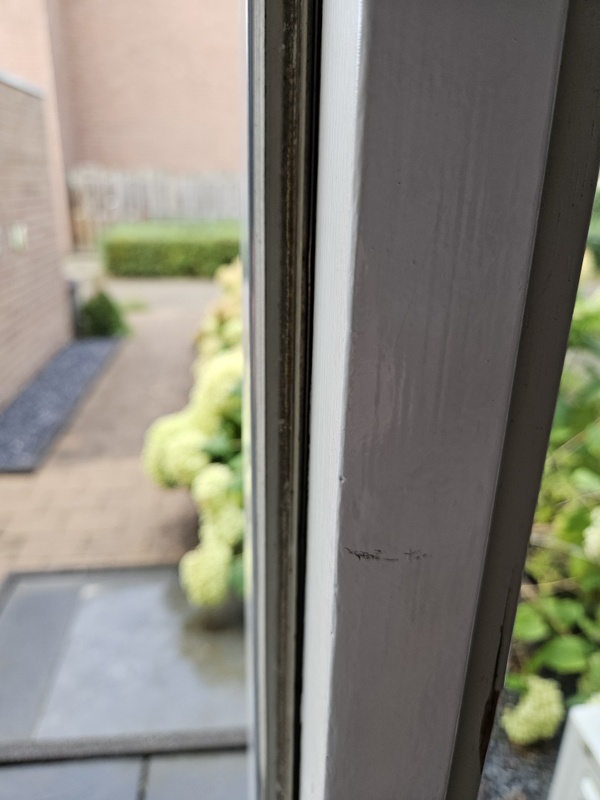 Afbeeldingslocatie: https://tweakers.net/i/0SFvD6KyJlNf1-2egTGl0hMXIUM=/x800/filters:strip_icc():strip_exif()/f/image/b6mx2UTR1dHgQe06UVBdLTGX.jpg?f=fotoalbum_large