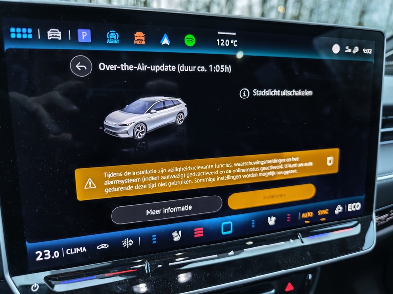 Afbeeldingslocatie: https://tweakers.net/i/0SW3xLGzmSMHeE5-5Uh4_2mxTPA=/800x/filters:strip_icc():strip_exif()/f/image/WDHsrJEEKWGTUkiE4XUP0f5s.jpg?f=fotoalbum_large