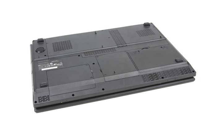 XNotebook Titan SA17