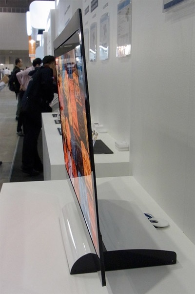 AU Optronics 32inch oled-tv prototype CES 2012