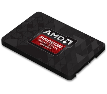 OCZ Radeon R7