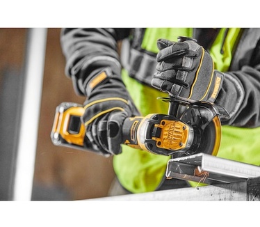 DeWalt DCG409VSNT-XJ
