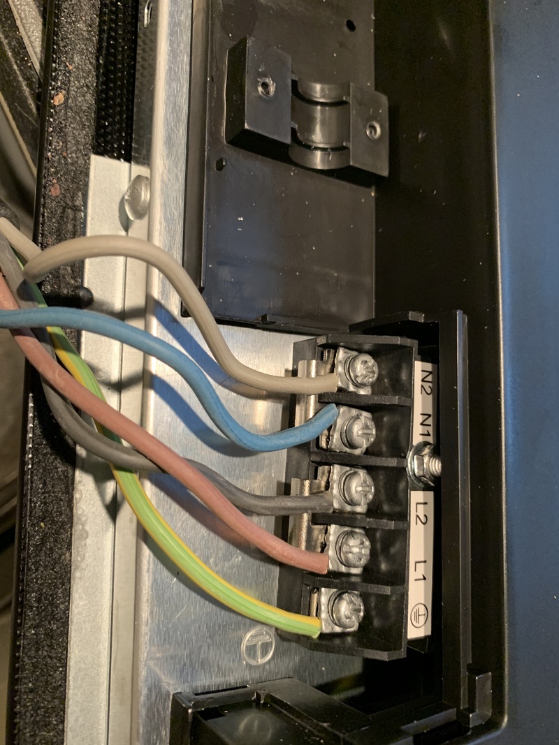 Afbeeldingslocatie: https://tweakers.net/i/0XFCjK41OrBmRYHfsf3Uy0AaGYs=/800x/filters:strip_icc():strip_exif()/f/image/Yy8X2IQCLK6TocvfgHjtaVCo.jpg?f=fotoalbum_large