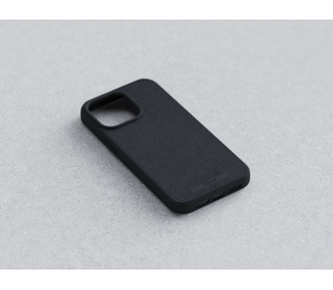 Njord byElements Suede MagSafe