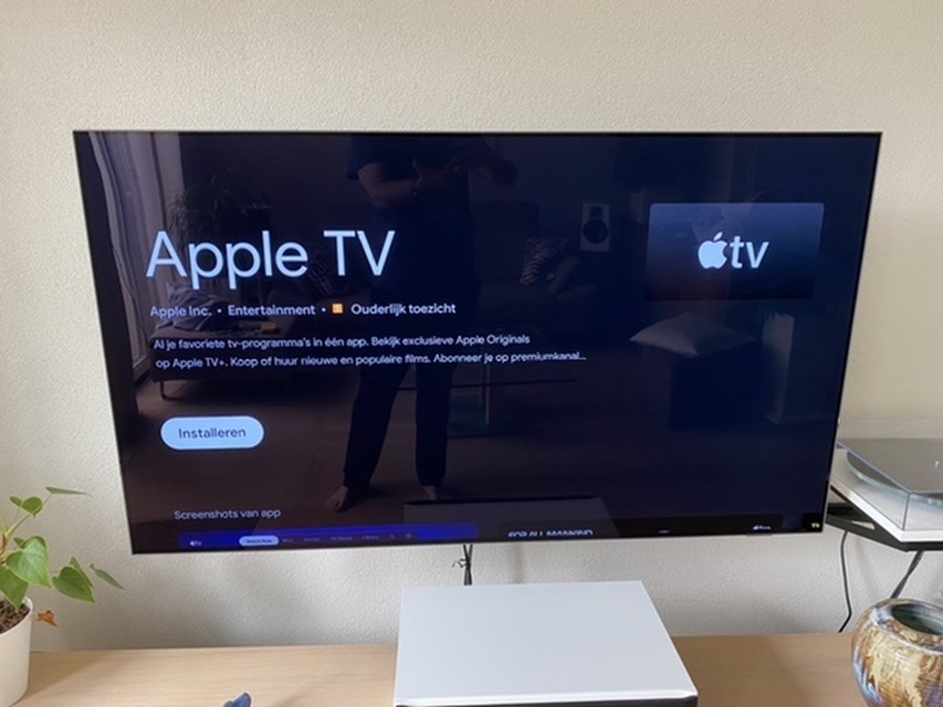 Afbeeldingslocatie: https://tweakers.net/i/0Y7jEVAtC3CsiBuetbfvNfJP3-g=/full-fit-in/4920x3264/filters:max_bytes(3145728):no_upscale():strip_icc():fill(white):strip_exif()/f/image/NSqHOZchYSbbRSJzOYo1puUw.jpg?f=user_large