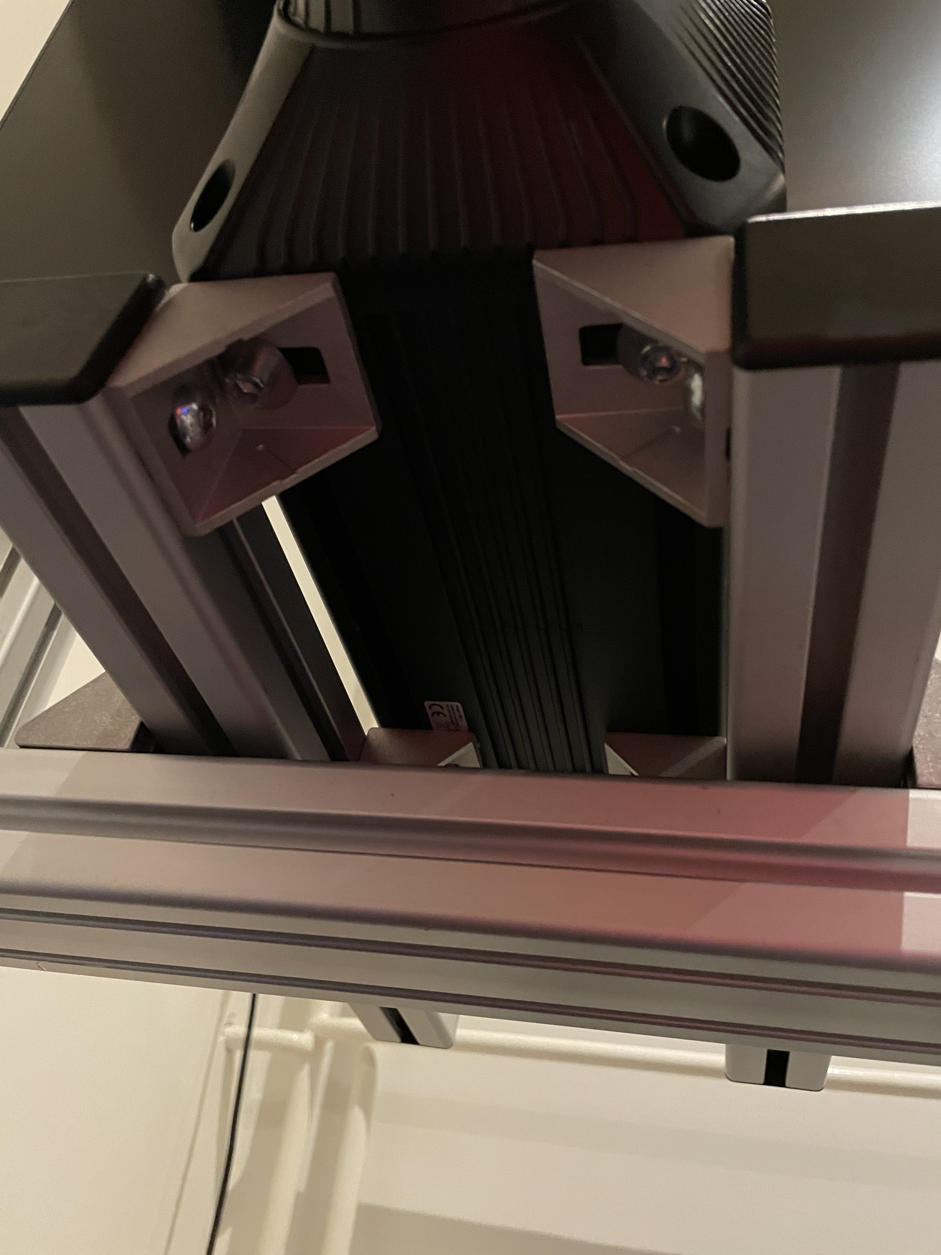 Afbeeldingslocatie: https://tweakers.net/i/0a59_az8XK1StZUB4yZu3Jn_3bA=/full-fit-in/4920x3264/filters:max_bytes(3145728):no_upscale():strip_icc():fill(white):strip_exif()/f/image/WtaMECD7iRpaxGYT1dMKczgU.jpg?f=user_large