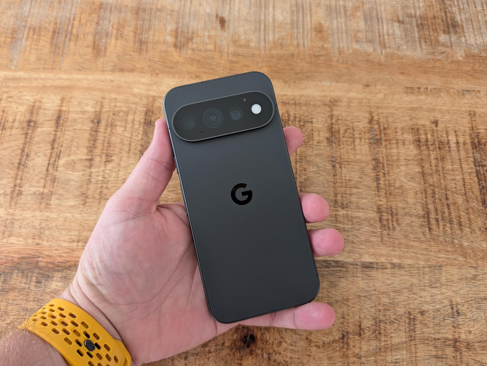 Google Pixel 11 Pro - Obsidian