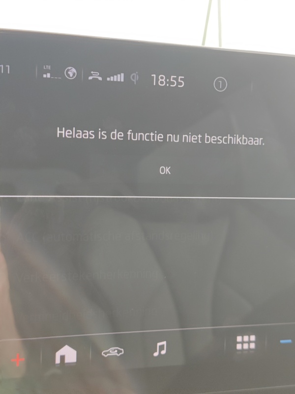 Afbeeldingslocatie: https://tweakers.net/i/0eEssRQPWvLCkcRlmpiARuneY30=/x800/filters:strip_icc():strip_exif()/f/image/aNAIC8zHqOZ9rB4ReSpceHyy.jpg?f=fotoalbum_large