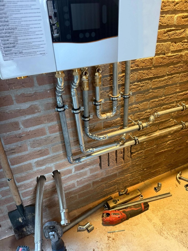 Afbeeldingslocatie: https://tweakers.net/i/0i2wX-IyJRIAvvMazN60opGVD5M=/x800/filters:strip_icc():strip_exif()/f/image/nYyONfuHmLc8KHJwVteyClZi.jpg?f=fotoalbum_large