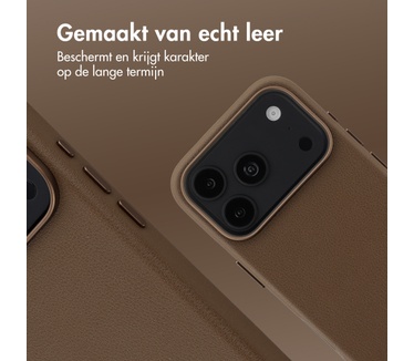 Accezz MagSafe Leather Backcover voor de Apple iPhone 18 Pro Max / 17 Pro Max - Coffee Brown