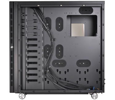 Lian Li PC-V2130WX
