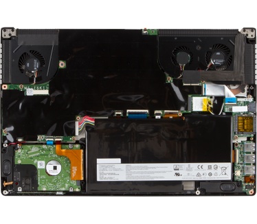 MSI GS63VR 7RF(Stealth Pro)-220BE