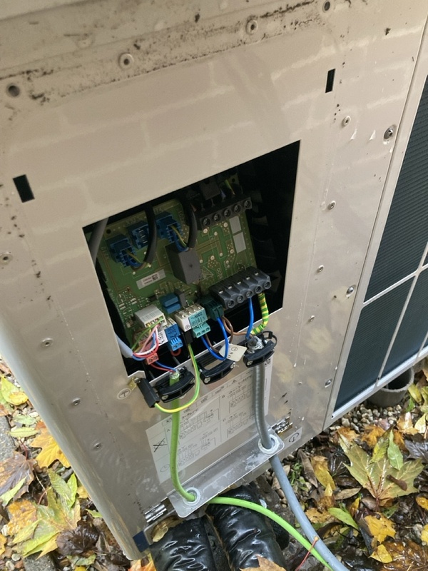 Afbeeldingslocatie: https://tweakers.net/i/0le4HUN2WP9pbnFSetRoreJkAX0=/x800/filters:strip_icc():strip_exif()/f/image/Mi8zDNIdbJEWPQVpddmtMAMy.jpg?f=fotoalbum_large