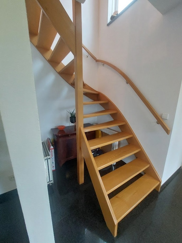 Afbeeldingslocatie: https://tweakers.net/i/0lzVCbttBuTQn1DwS1cAqsTHxdE=/x800/filters:strip_icc():strip_exif()/f/image/4Cg1qU51H7pMp2Yv7FxK4RgM.jpg?f=fotoalbum_large