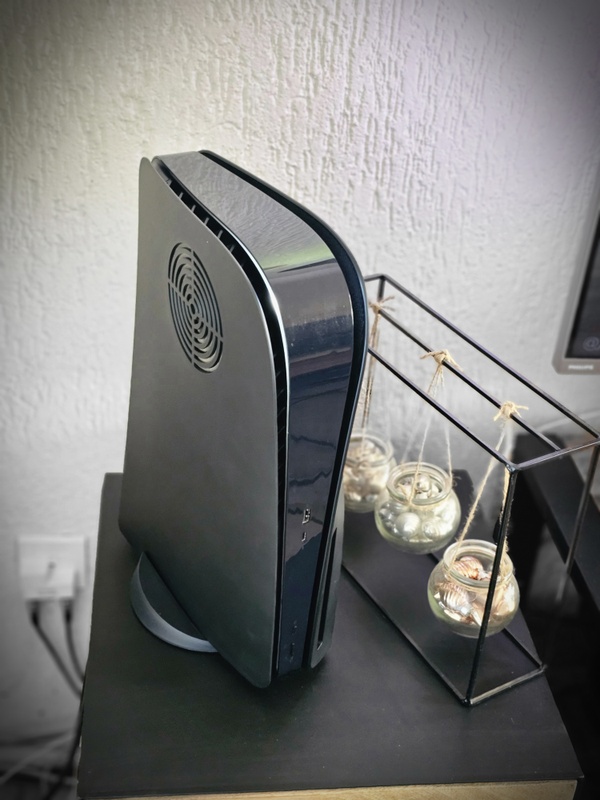 Afbeeldingslocatie: https://tweakers.net/i/0nPDXLvIEkMNNjHhMcgvWVUJvdE=/x800/filters:strip_icc():strip_exif()/f/image/vzOK5Wqo7WJmWooV1Un5nCvf.jpg?f=fotoalbum_large