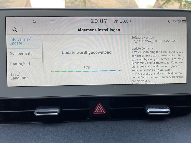 Afbeeldingslocatie: https://tweakers.net/i/0oqIxV5FQHXOueM-W2UU09yEXrw=/800x/filters:strip_icc():strip_exif()/f/image/9kYzd8fyqaRApcBCDFN0hnpl.jpg?f=fotoalbum_large