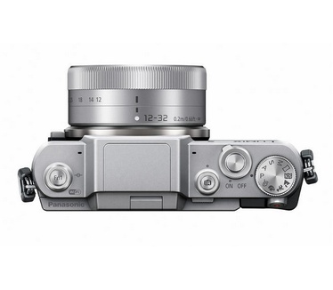 Panasonic DMC-GF7 + H-FS 12-32 mm