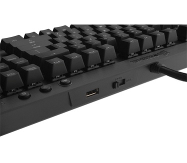 Corsair Vengeance K70 Black, Cherry MX Brown (BE Layout)