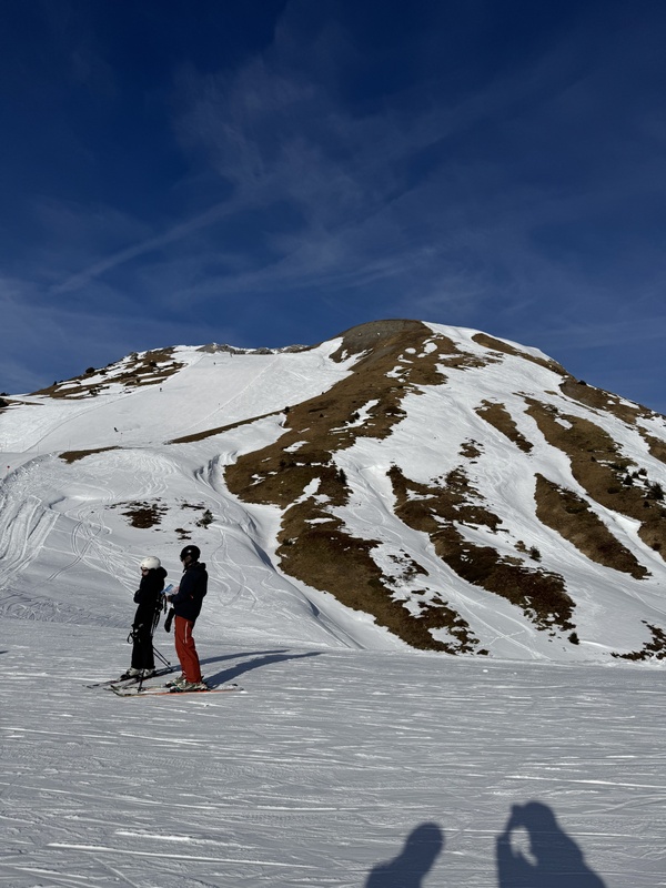 Afbeeldingslocatie: https://tweakers.net/i/0uTfb_lNKEzhTroBxnskT_QZJdw=/x800/filters:strip_icc():strip_exif()/f/image/rk6tfd77T2EF1DafplJY8efg.jpg?f=fotoalbum_large