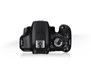 Canon EOS 1200D + EF-S 18-55mm f/3.5-5.6 IS II Zwart