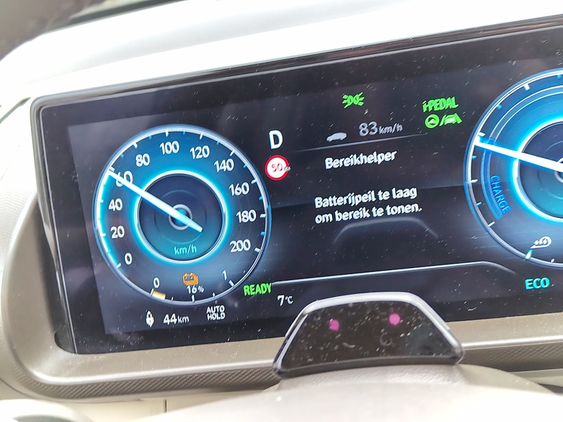 Afbeeldingslocatie: https://tweakers.net/i/0y-TwDQ3pItkDqb_s84tjQ0P5Hg=/800x/filters:strip_icc():strip_exif()/f/image/qmA2LoRi89hdBURADJtCE0yF.jpg?f=fotoalbum_large