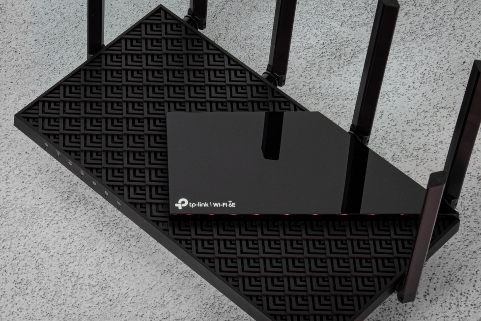 TP-Link Archer AXE75