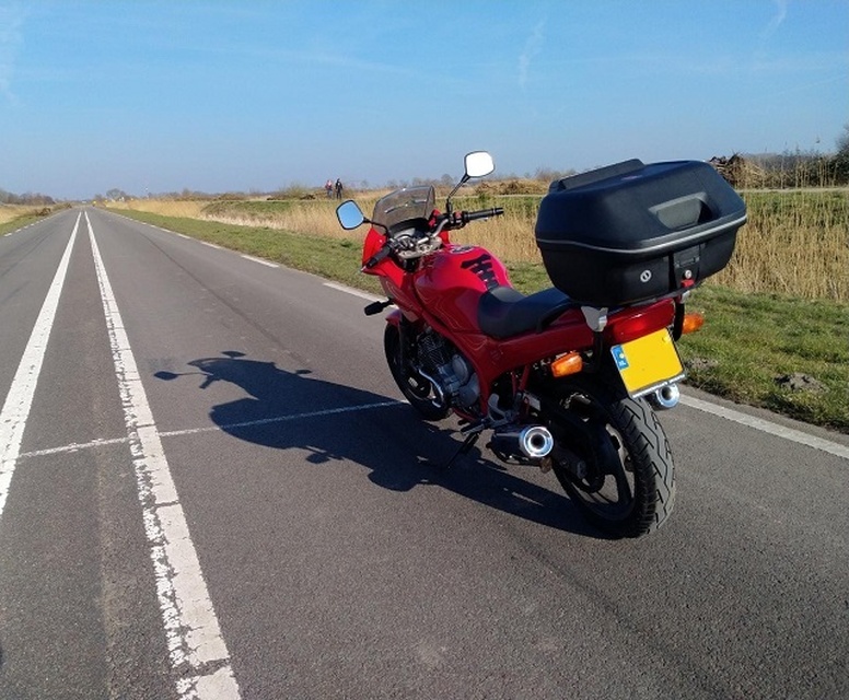 Afbeeldingslocatie: https://tweakers.net/i/1-cwd7YAIRgem-63T5mbT8QUus8=/full-fit-in/4920x3264/filters:max_bytes(3145728):no_upscale():strip_icc():fill(white):strip_exif()/f/image/xFzm1qyCo1nGAvFI9SGaczl7.jpg?f=user_large