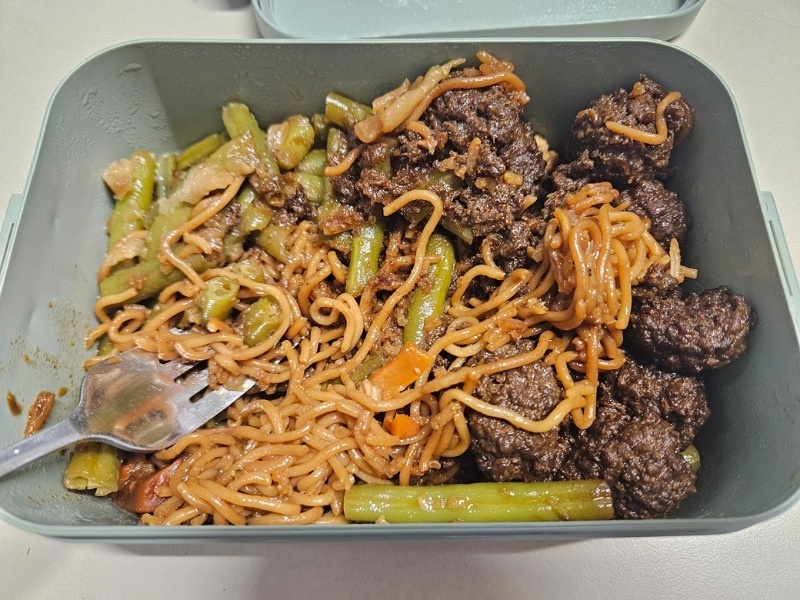 Afbeeldingslocatie: https://tweakers.net/i/12uWHMoFOd2yWJ7TIB53x5-7MIk=/fit-in/4920x3264/filters:max_bytes(3145728):no_upscale():strip_icc():strip_exif()/f/image/x7SsQRifg3GejZft0Y5Jlxzj.jpg?f=user_large