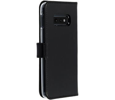 Selencia Echt Lederen Bookcase Samsung Galaxy S10e - Zwart