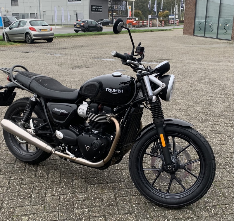 Afbeeldingslocatie: https://tweakers.net/i/15pmGT4qWOJEIhejrInb42Efo7A=/800x/filters:strip_icc():strip_exif()/f/image/TKvqgrDqjjFyF81Qe2BpFDzt.jpg?f=fotoalbum_large