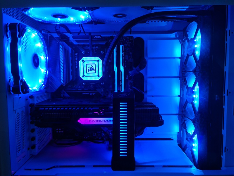 Afbeeldingslocatie: https://tweakers.net/i/17DN7HXpqceNzZQWL00hjai7iGQ=/800x/filters:strip_icc():strip_exif()/f/image/bYPczQSc1BaKBVk2b966c8Jf.jpg?f=fotoalbum_large