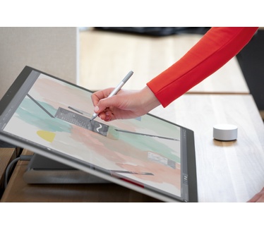 Microsoft Surface Studio 2 Core i7, 32GB, 2TB, GTX 1070
