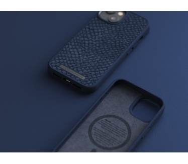 Njord byElements Salmon Leather Magsafe