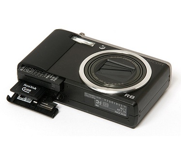 Ricoh R8 Multi-color