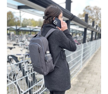 ACT Move rugzak voor laptops tot 15,6” gemaakt van gerecyclede plastic flessen