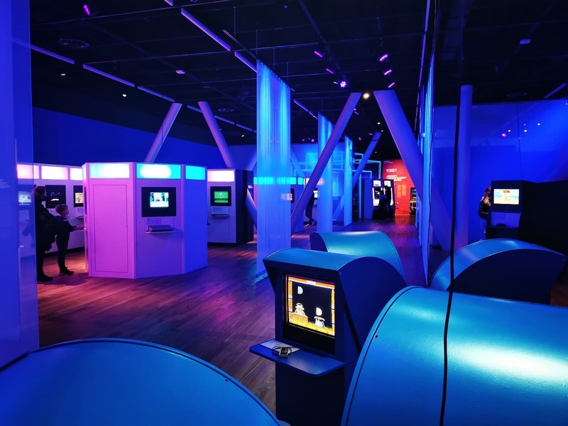 Afbeeldingslocatie: https://tweakers.net/i/1MR2W6--pMPkEiIKFLS5SC730No=/800x/filters:strip_icc():strip_exif()/f/image/UkGr9dCwZs8JCrfNQs02pHmu.jpg?f=fotoalbum_large